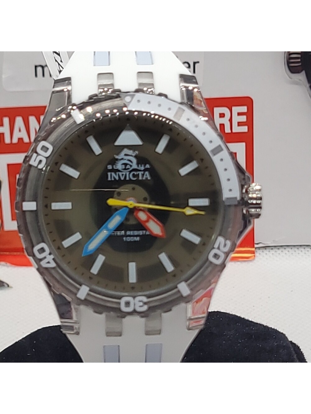 490 Invicta Subaqua Chromamode 44mm Quartz Analog Gray Dial White Silicone Strap